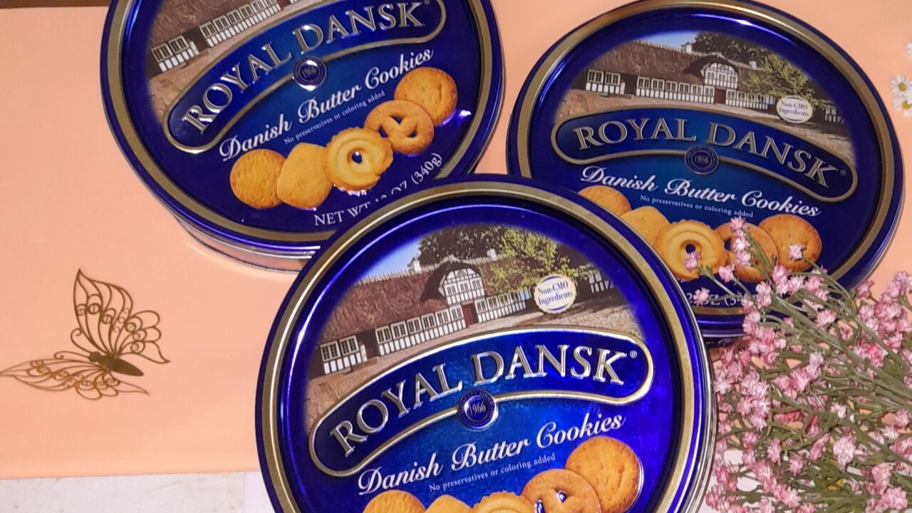 Royal Dansk, famosa por su icónica lata azul.